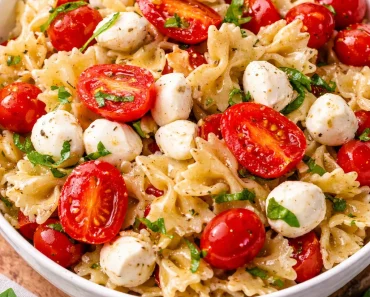 Caprese Pasta Salad